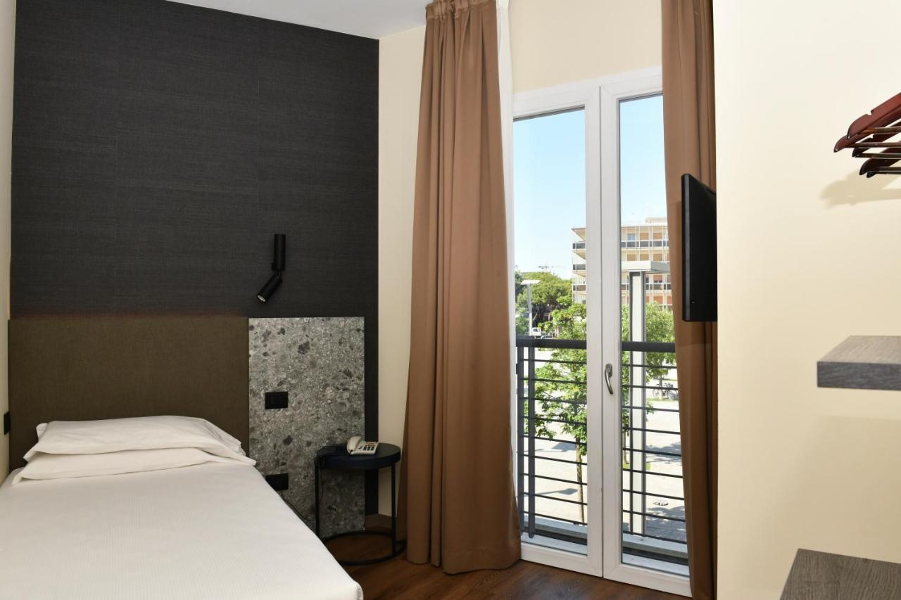 Hotel Eden Lido di Jesolo Eksteriør bilde